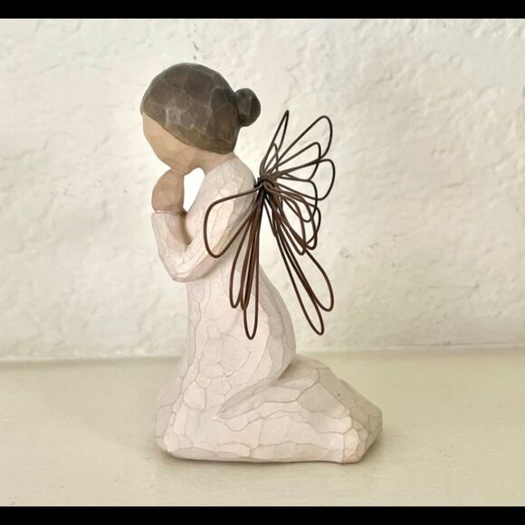 Willow Tree Angel of prayer figurine - Picture 2 of 9